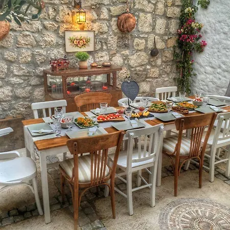 Krem Rum i privatbostad Alaçatı