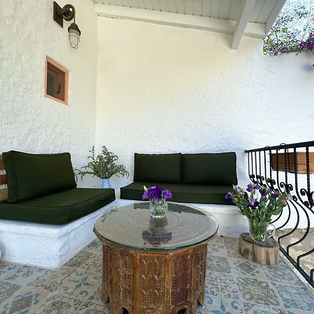 Krem Habitación en casa particular Alaçatı